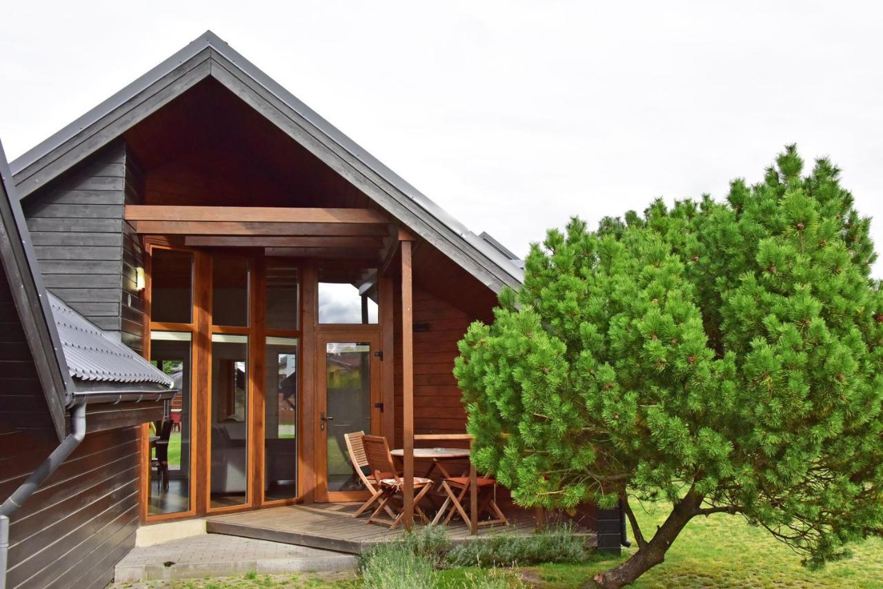 Kotedzai Gulbes Takas Sventojoje Villa Šventoji Buitenkant foto