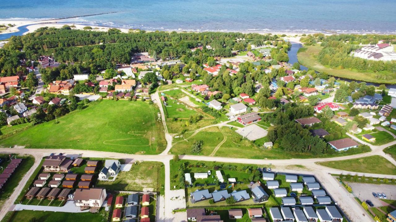 Kotedzai Gulbes Takas Sventojoje Villa Šventoji Buitenkant foto